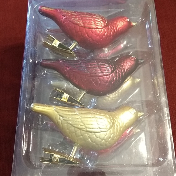 Martha Stewart Regal Holiday Bird Clips 6 Piece Set 3 Different Colors - Picture 2 of 12